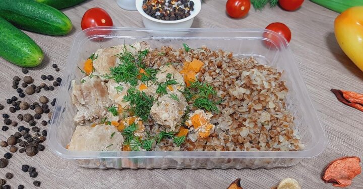 Гречка, свинина тушеная 250г